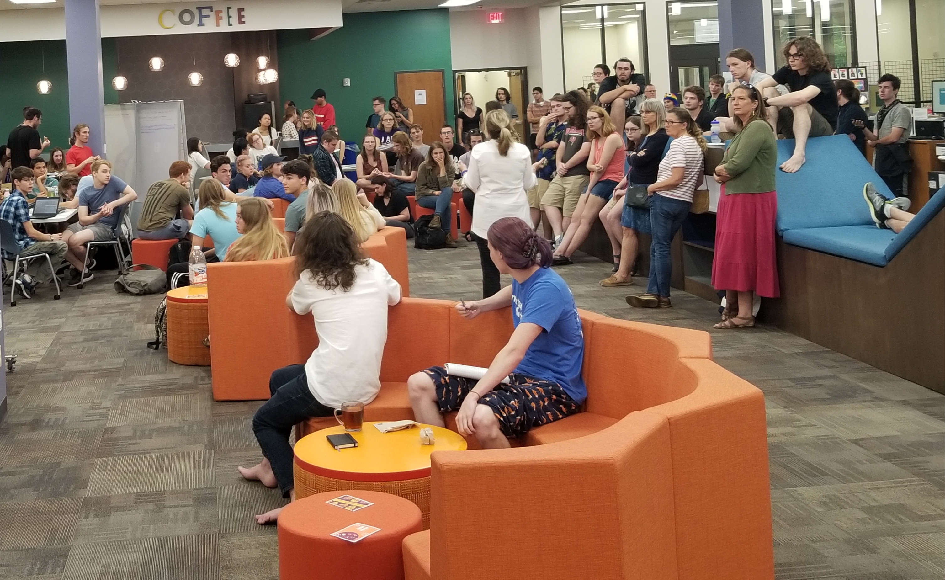 Pizza with the Provost: Over 120 students showed up to voice concerns about library changes