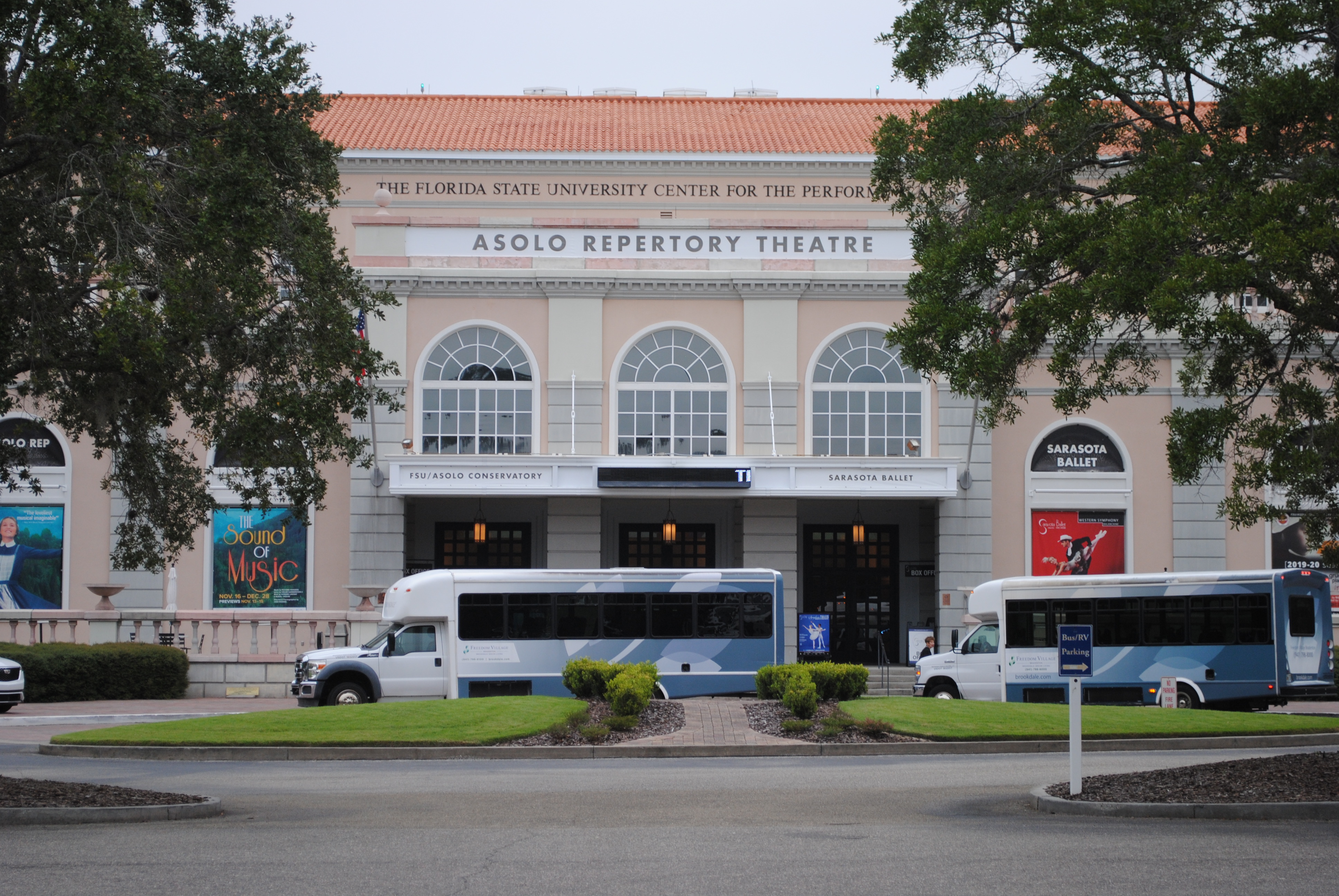 The remarkable histories of Sarasota theaters